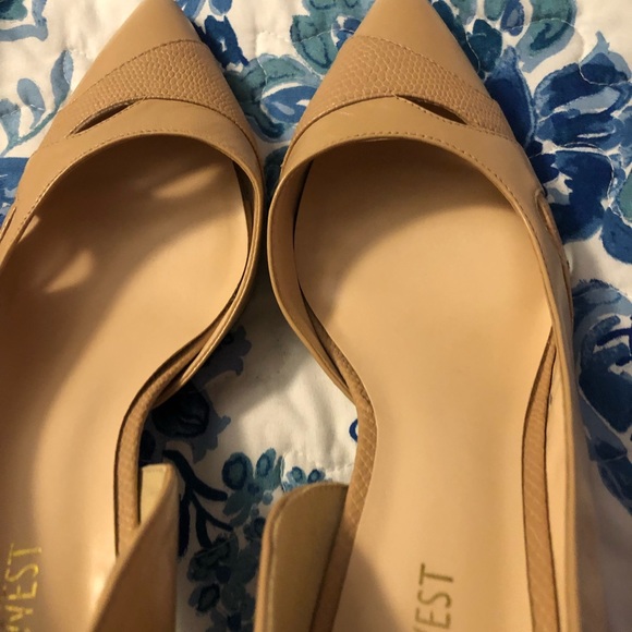 Nine West Light Natural Patent 3 inch High Heels GUC - Picture 9 of 10